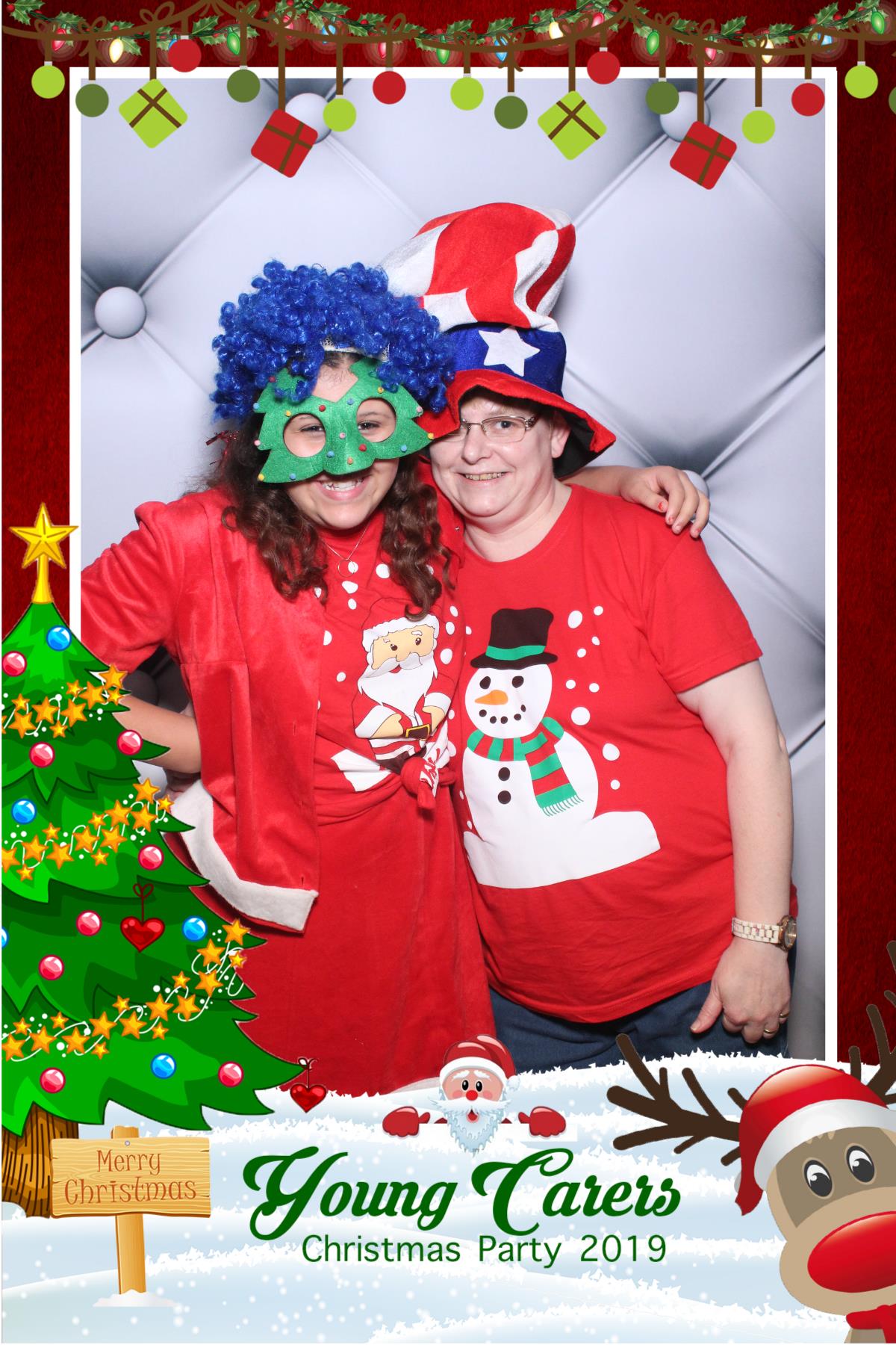 Young Carers Christmas Party   | View more photos from the event at gallery.magicimages.uk/u/MagicImages/Young-Carers-Christmas-Party